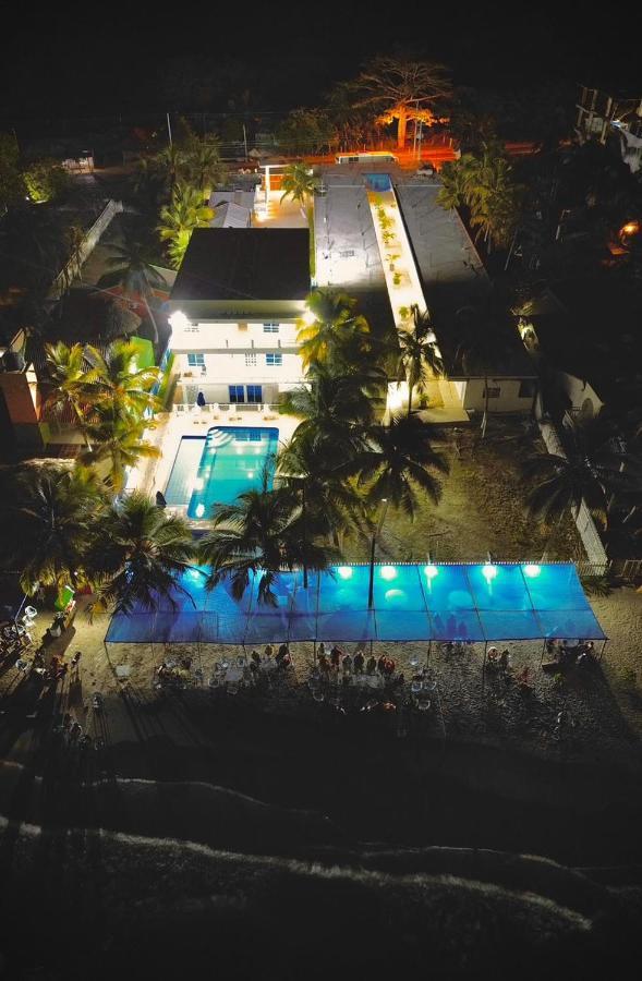 Hotel Playarena Covenas Exterior photo